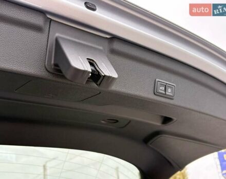 Сірий Ауді Ку3, об'ємом двигуна 1.5 л та пробігом 9 тис. км за 39800 $, фото 9 на Automoto.ua