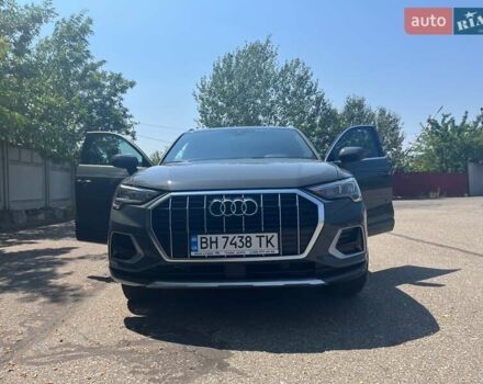 Сірий Ауді Ку3, об'ємом двигуна 1.98 л та пробігом 68 тис. км за 23500 $, фото 1 на Automoto.ua