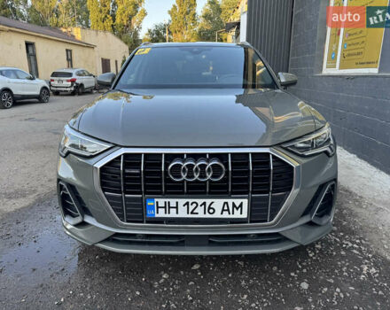 Серый Ауди Ку3, объемом двигателя 1.98 л и пробегом 65 тыс. км за 30000 $, фото 1 на Automoto.ua