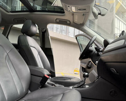 Синій Ауді Ку3, об'ємом двигуна 2 л та пробігом 158 тис. км за 15100 $, фото 22 на Automoto.ua