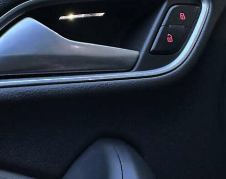 Синій Ауді Ку3, об'ємом двигуна 1.98 л та пробігом 115 тис. км за 20100 $, фото 12 на Automoto.ua