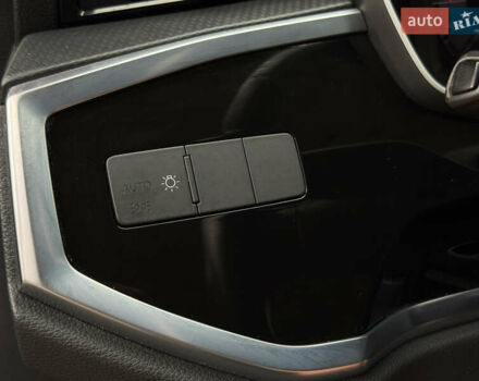 Синій Ауді Ку3, об'ємом двигуна 2 л та пробігом 119 тис. км за 24300 $, фото 54 на Automoto.ua