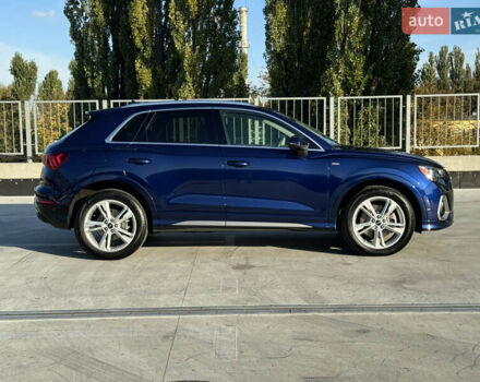 Синий Ауди Ку3, объемом двигателя 1.98 л и пробегом 20 тыс. км за 32000 $, фото 4 на Automoto.ua