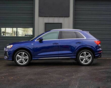 Синий Ауди Ку3, объемом двигателя 2 л и пробегом 14 тыс. км за 19900 $, фото 4 на Automoto.ua