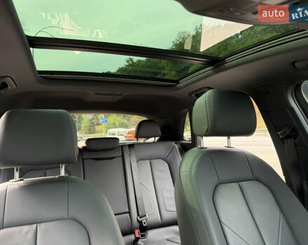 Синий Ауди Ку3, объемом двигателя 1.98 л и пробегом 13 тыс. км за 27300 $, фото 5 на Automoto.ua