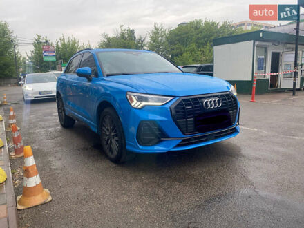 Синий Ауди Ку3, объемом двигателя 2 л и пробегом 49 тыс. км за 29999 $, фото 1 на Automoto.ua