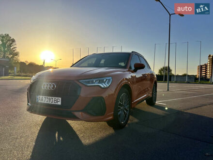 Ауди Ку3 2020 в Киеве на Automoto.ua Оранжевый Ауди Ку3, объемом двигателя 1.98 л и пробегом 84 тыс. км за 39800 $, фото 1 на Automoto.ua