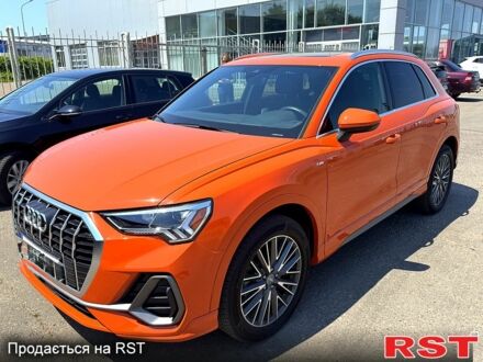 Оранжевый Ауди Ку3, объемом двигателя 2 л и пробегом 36 тыс. км за 26000 $, фото 1 на Automoto.ua