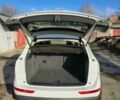 Белый Ауди Ку 5, объемом двигателя 2 л и пробегом 212 тыс. км за 370 $, фото 10 на Automoto.ua
