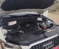 Білий Ауді Ку 5, об'ємом двигуна 2 л та пробігом 200 тис. км за 11000 $, фото 6 на Automoto.ua