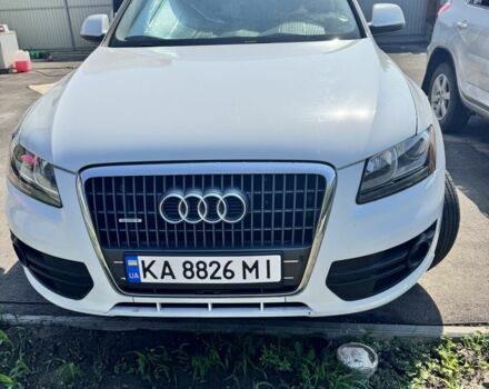 Белый Ауди Ку 5, объемом двигателя 2 л и пробегом 200 тыс. км за 12042 $, фото 1 на Automoto.ua