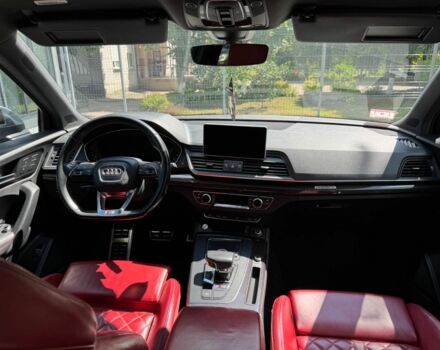 Белый Ауди Ку 5, объемом двигателя 3 л и пробегом 135 тыс. км за 29700 $, фото 3 на Automoto.ua