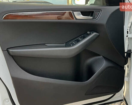 Білий Ауді Ку 5, об'ємом двигуна 1.98 л та пробігом 254 тис. км за 11200 $, фото 20 на Automoto.ua