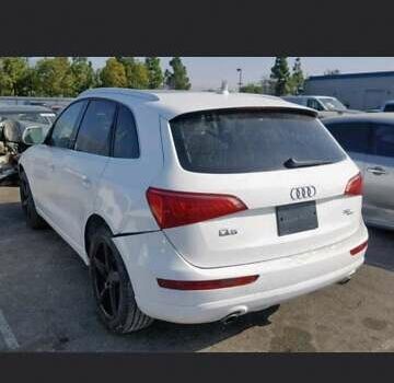 Білий Ауді Ку 5, об'ємом двигуна 3.2 л та пробігом 173 тис. км за 12500 $, фото 2 на Automoto.ua