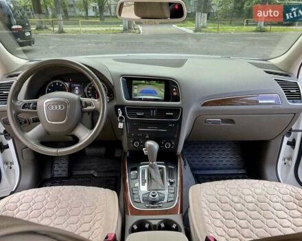 Білий Ауді Ку 5, об'ємом двигуна 3.2 л та пробігом 173 тис. км за 12500 $, фото 36 на Automoto.ua