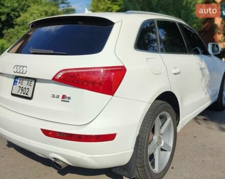 Білий Ауді Ку 5, об'ємом двигуна 3.2 л та пробігом 173 тис. км за 12500 $, фото 9 на Automoto.ua