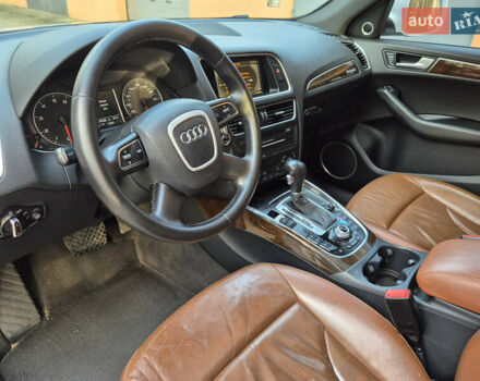 Белый Ауди Ку 5, объемом двигателя 3.2 л и пробегом 201 тыс. км за 9950 $, фото 10 на Automoto.ua