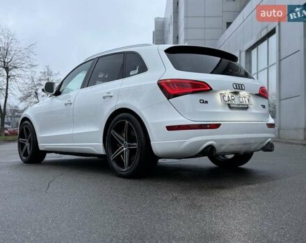 Белый Ауди Ку 5, объемом двигателя 1.98 л и пробегом 270 тыс. км за 12700 $, фото 4 на Automoto.ua