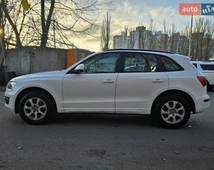 Белый Ауди Ку 5, объемом двигателя 1.98 л и пробегом 200 тыс. км за 8500 $, фото 10 на Automoto.ua