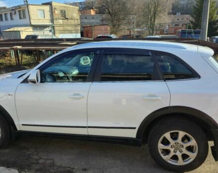 Белый Ауди Ку 5, объемом двигателя 2 л и пробегом 212 тыс. км за 16000 $, фото 5 на Automoto.ua