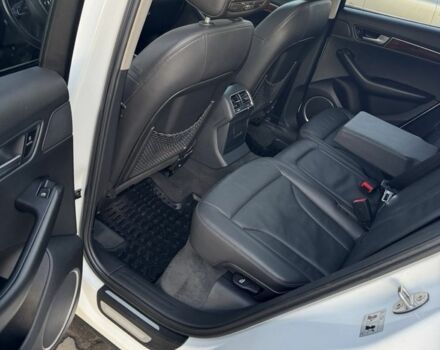 Белый Ауди Ку 5, объемом двигателя 2 л и пробегом 240 тыс. км за 12000 $, фото 7 на Automoto.ua