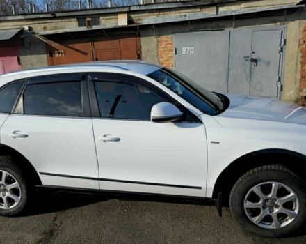 Белый Ауди Ку 5, объемом двигателя 2 л и пробегом 212 тыс. км за 16000 $, фото 1 на Automoto.ua