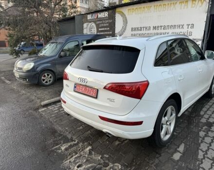 Белый Ауди Ку 5, объемом двигателя 2 л и пробегом 240 тыс. км за 12000 $, фото 1 на Automoto.ua