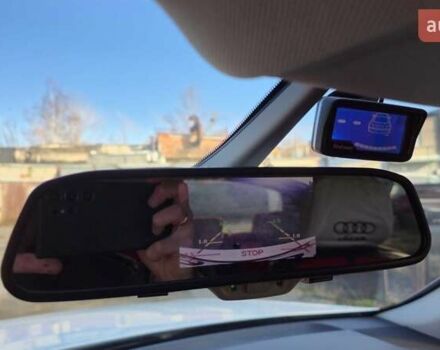 Білий Ауді Ку 5, об'ємом двигуна 2 л та пробігом 212 тис. км за 16000 $, фото 14 на Automoto.ua