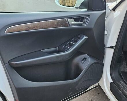 Белый Ауди Ку 5, объемом двигателя 1.98 л и пробегом 200 тыс. км за 7900 $, фото 12 на Automoto.ua