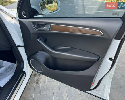 Белый Ауди Ку 5, объемом двигателя 2 л и пробегом 169 тыс. км за 11600 $, фото 18 на Automoto.ua