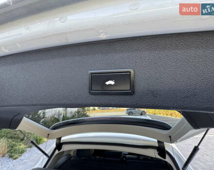 Белый Ауди Ку 5, объемом двигателя 2 л и пробегом 169 тыс. км за 11600 $, фото 24 на Automoto.ua