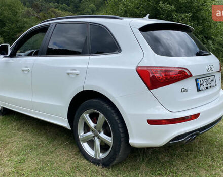 Белый Ауди Ку 5, объемом двигателя 1.97 л и пробегом 327 тыс. км за 15900 $, фото 4 на Automoto.ua