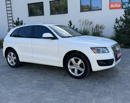 Белый Ауди Ку 5, объемом двигателя 2 л и пробегом 169 тыс. км за 11600 $, фото 1 на Automoto.ua