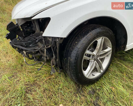 Белый Ауди Ку 5, объемом двигателя 1.97 л и пробегом 360 тыс. км за 10000 $, фото 1 на Automoto.ua