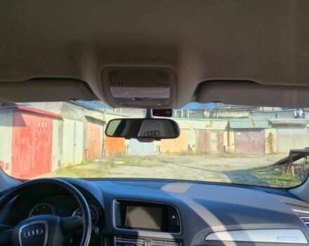 Белый Ауди Ку 5, объемом двигателя 2 л и пробегом 212 тыс. км за 16000 $, фото 13 на Automoto.ua