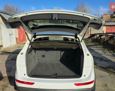 Білий Ауді Ку 5, об'ємом двигуна 2 л та пробігом 212 тис. км за 16000 $, фото 9 на Automoto.ua