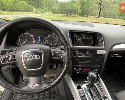 Белый Ауди Ку 5, объемом двигателя 1.97 л и пробегом 327 тыс. км за 15900 $, фото 10 на Automoto.ua