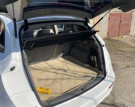 Белый Ауди Ку 5, объемом двигателя 2 л и пробегом 180 тыс. км за 14950 $, фото 5 на Automoto.ua