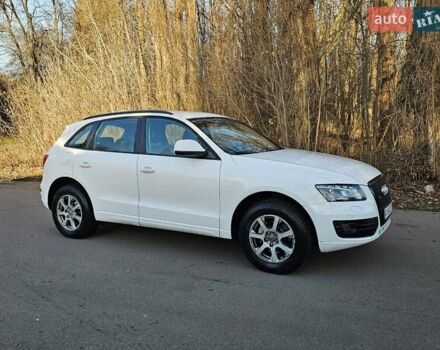 Белый Ауди Ку 5, объемом двигателя 1.98 л и пробегом 200 тыс. км за 7900 $, фото 5 на Automoto.ua