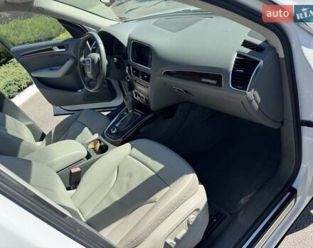 Белый Ауди Ку 5, объемом двигателя 1.98 л и пробегом 107 тыс. км за 15300 $, фото 18 на Automoto.ua