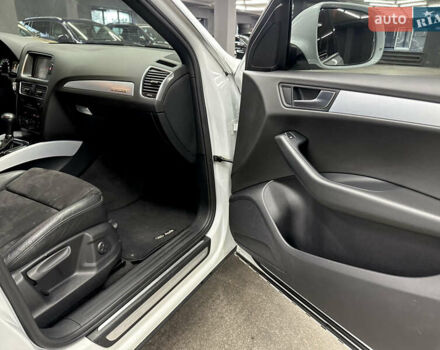 Белый Ауди Ку 5, объемом двигателя 1.98 л и пробегом 216 тыс. км за 13600 $, фото 30 на Automoto.ua