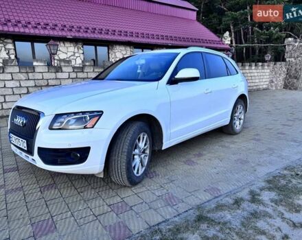Білий Ауді Ку 5, об'ємом двигуна 1.98 л та пробігом 255 тис. км за 12900 $, фото 1 на Automoto.ua