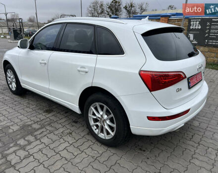 Белый Ауди Ку 5, объемом двигателя 1.98 л и пробегом 291 тыс. км за 10300 $, фото 23 на Automoto.ua