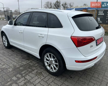 Белый Ауди Ку 5, объемом двигателя 1.98 л и пробегом 291 тыс. км за 10300 $, фото 13 на Automoto.ua