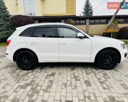 Белый Ауди Ку 5, объемом двигателя 1.98 л и пробегом 225 тыс. км за 12500 $, фото 8 на Automoto.ua