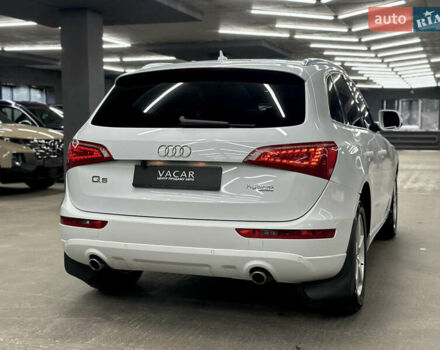 Белый Ауди Ку 5, объемом двигателя 1.98 л и пробегом 216 тыс. км за 13600 $, фото 5 на Automoto.ua