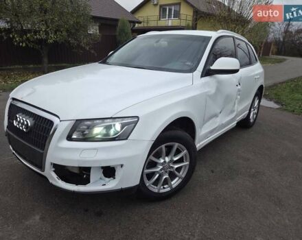 Белый Ауди Ку 5, объемом двигателя 1.97 л и пробегом 272 тыс. км за 9900 $, фото 3 на Automoto.ua