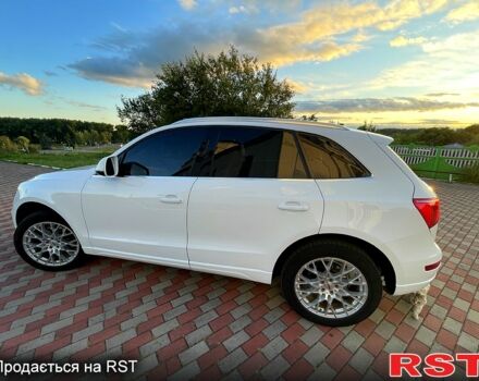 Білий Ауді Ку 5, об'ємом двигуна 2 л та пробігом 221 тис. км за 13500 $, фото 2 на Automoto.ua
