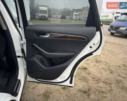 Белый Ауди Ку 5, объемом двигателя 1.98 л и пробегом 220 тыс. км за 7300 $, фото 44 на Automoto.ua