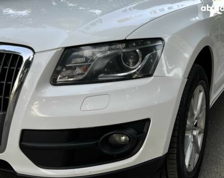 Білий Ауді Ку 5, об'ємом двигуна 2 л та пробігом 272 тис. км за 15480 $, фото 4 на Automoto.ua